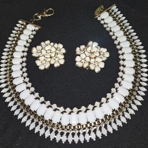 White and Gold Jewelry Set